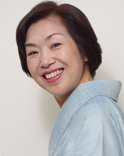田中泰子