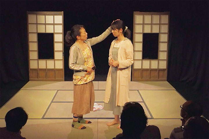 『あたしら葉桜』2018年5月 / こまばアゴラ劇場
